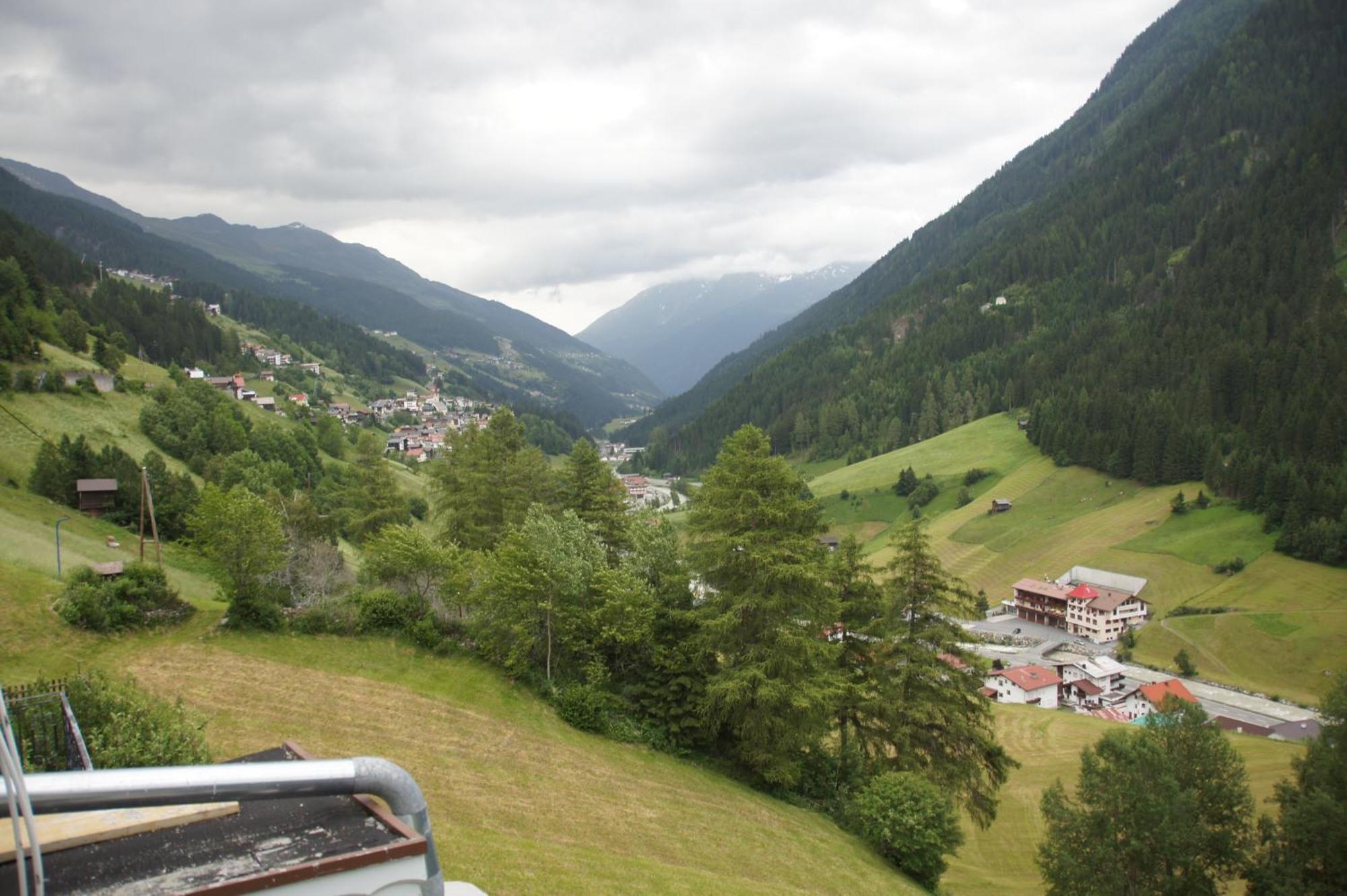 Apart Garni Dorfblick Hotel Kappl  Exterior photo