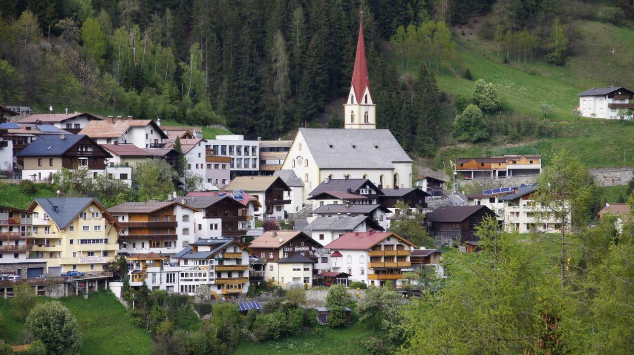 Apart Garni Dorfblick Hotel Kappl  Exterior photo